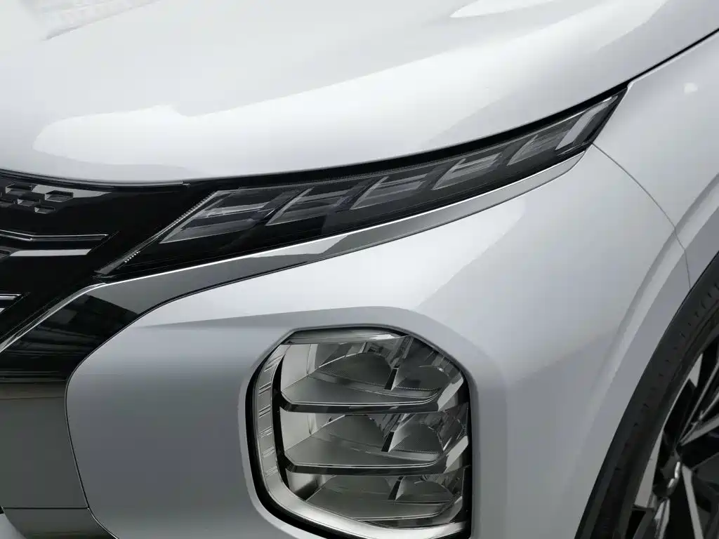 Mitsubishi Outlander 2023 1.5T CVT 7 мест