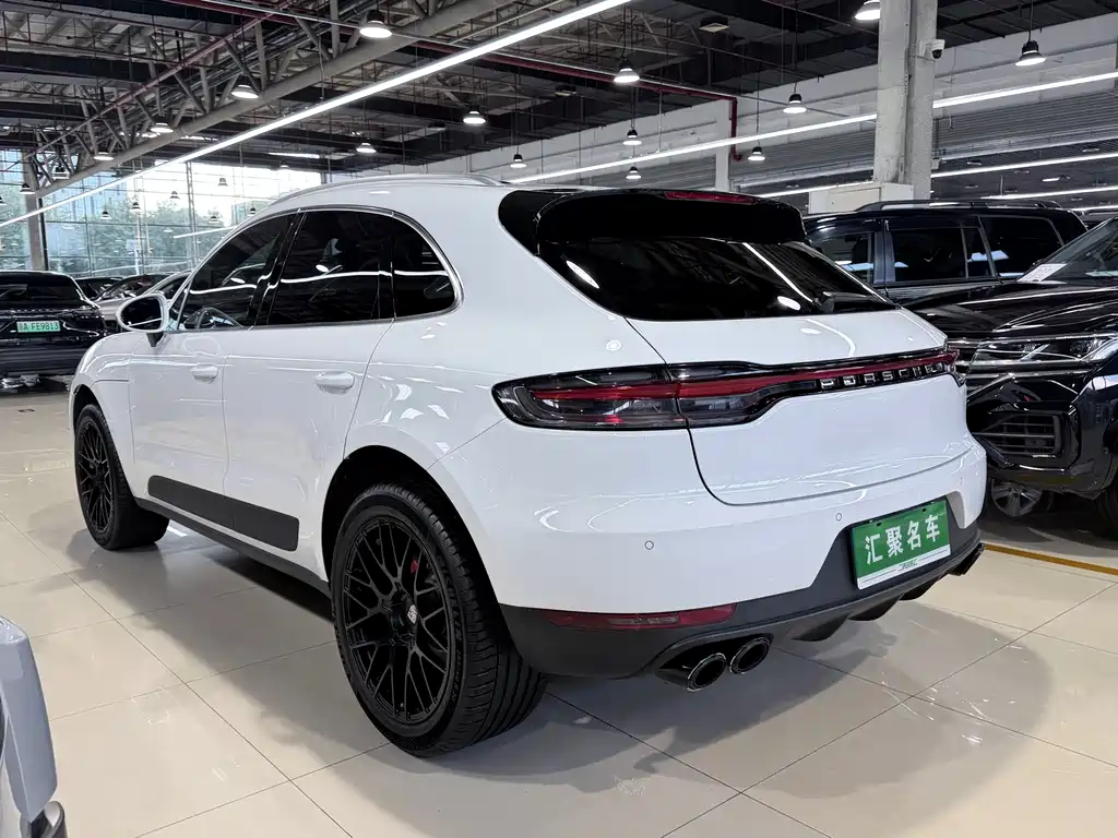 Porsche Macan — миниатюра 18