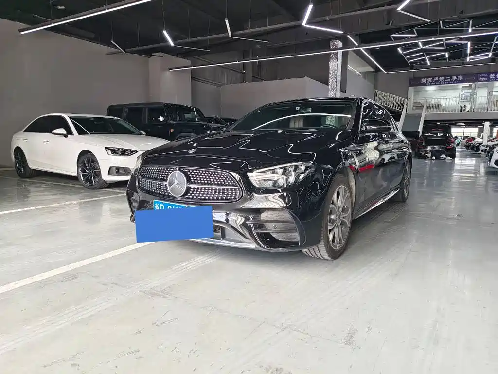 Mercedes-Benz E-Class 2021