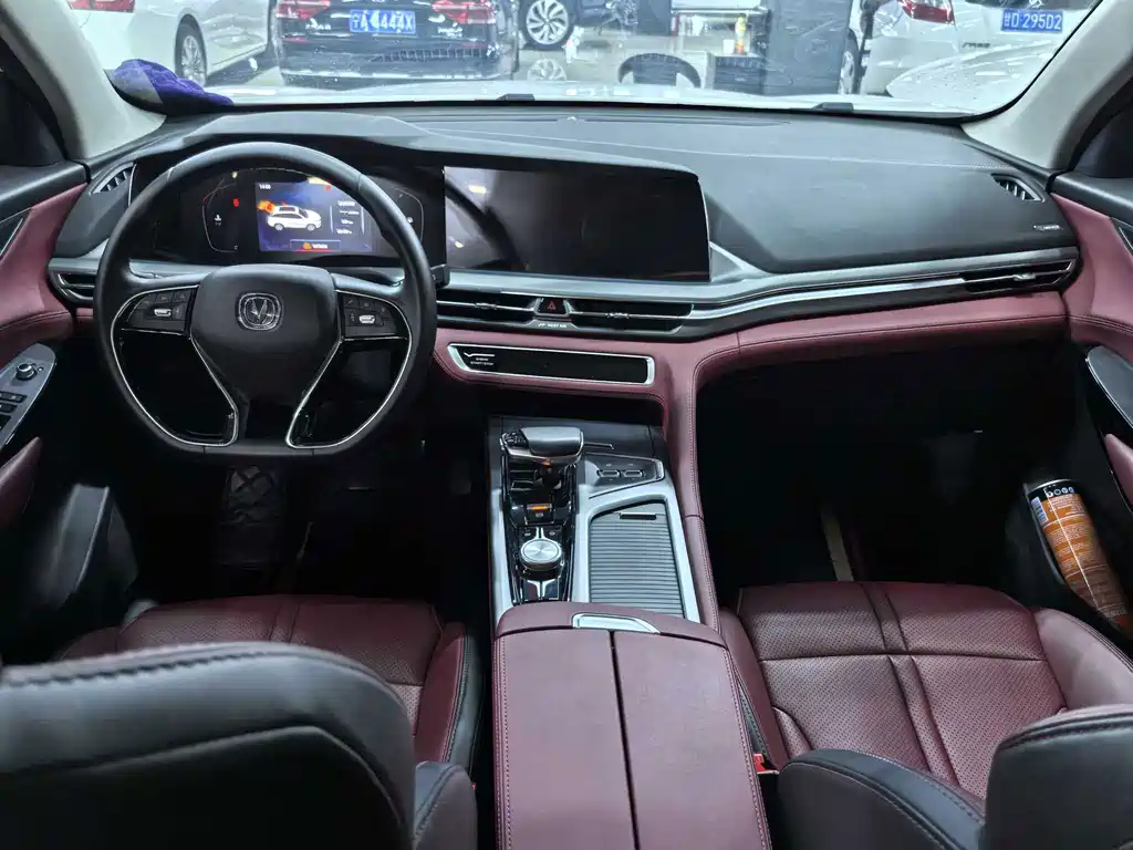 Changan Changan CS75PLUS — миниатюра 8