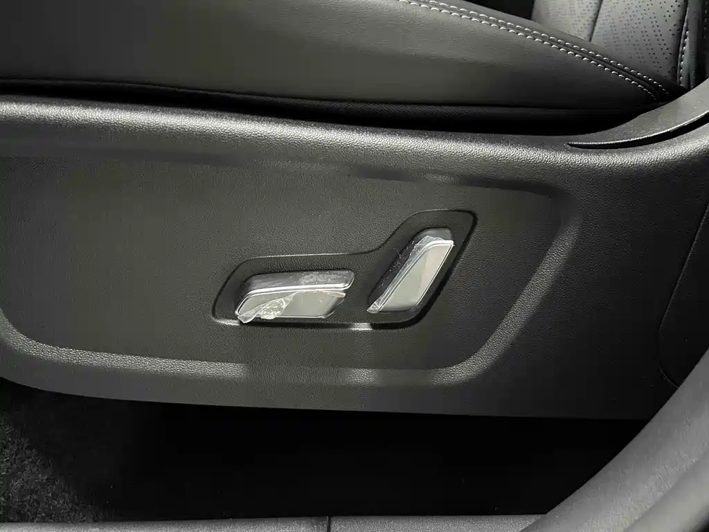 FANG CHENG BAO TITANIUM 3