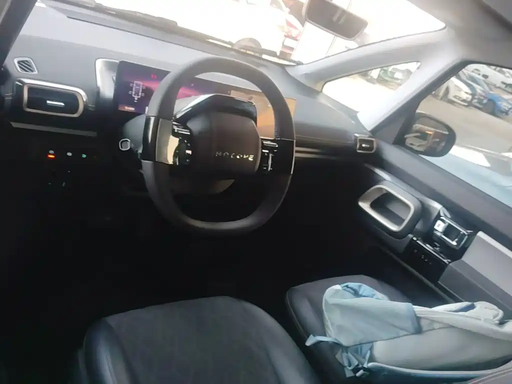 Baojun KiWi EV — миниатюра 10