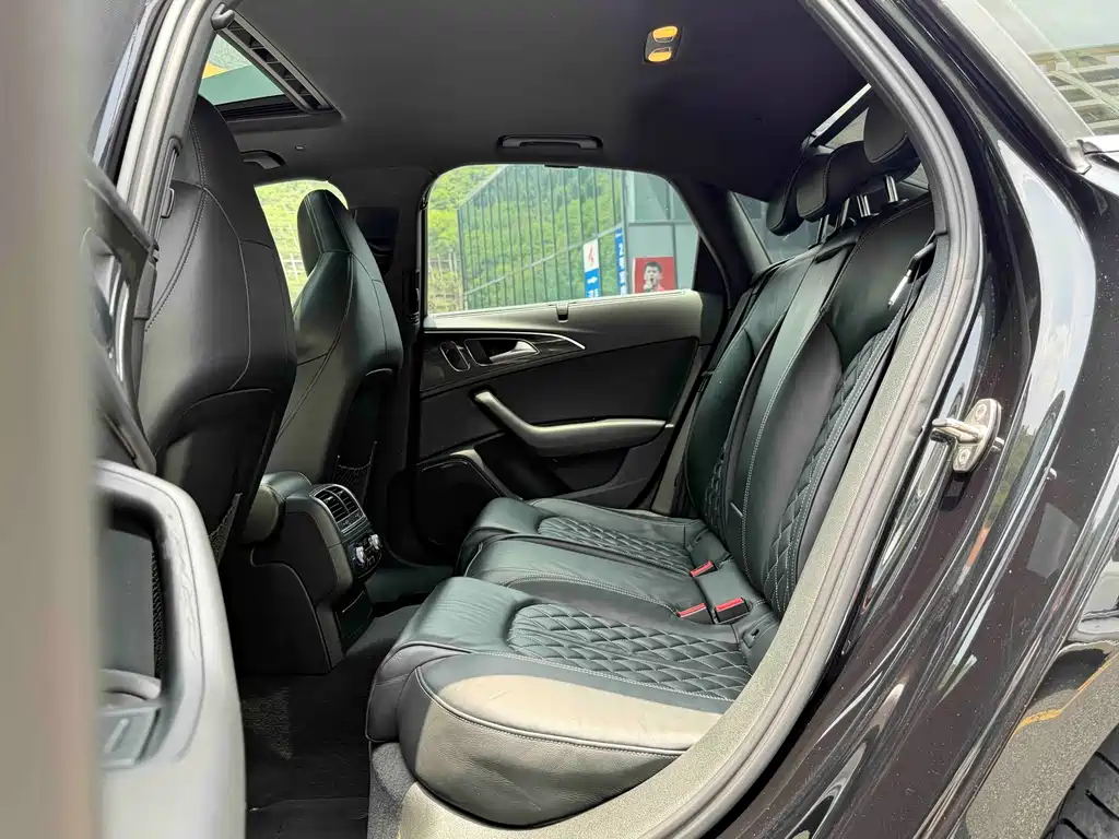 Audi S6 — миниатюра 10