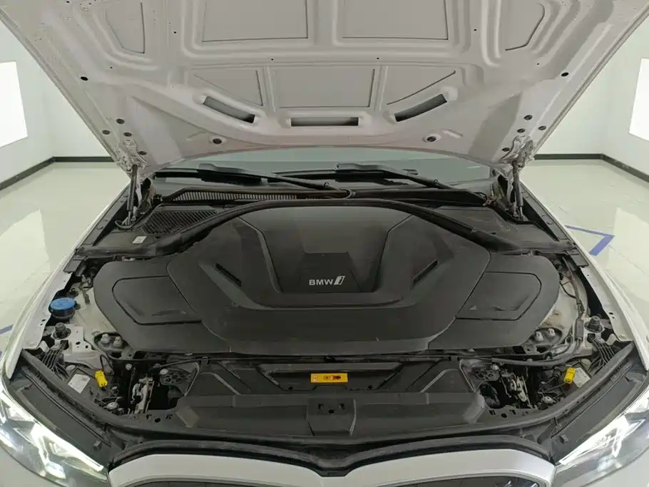 BMW i3 — миниатюра 10