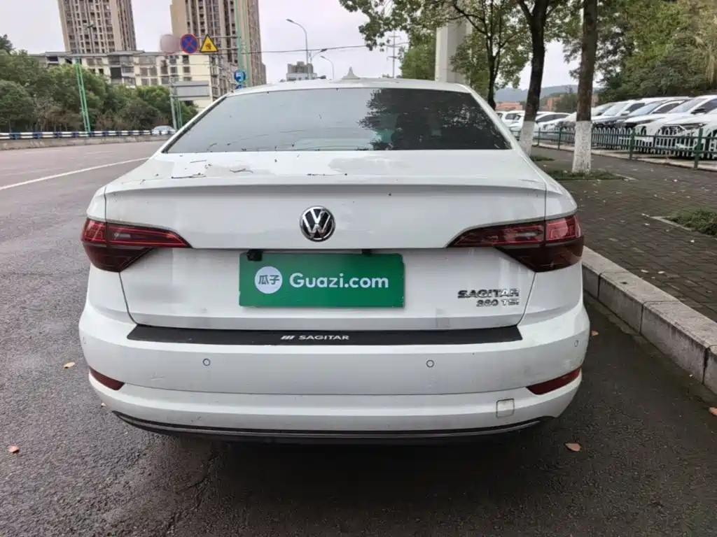Volkswagen Sagitar — миниатюра 6