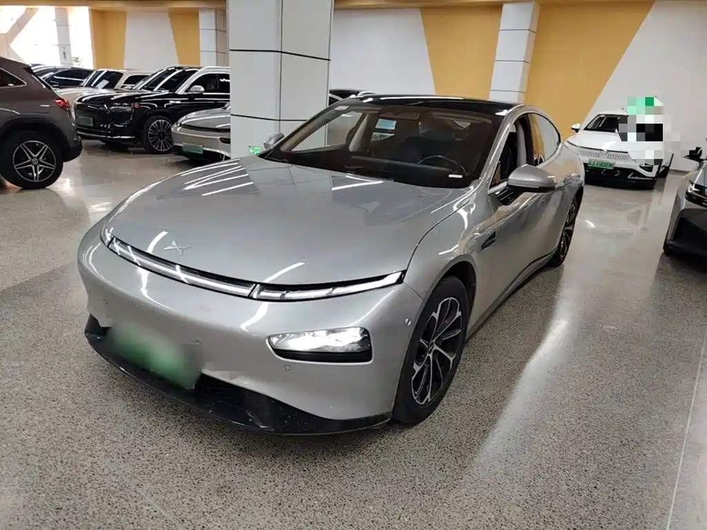 XPeng P7 — миниатюра 2