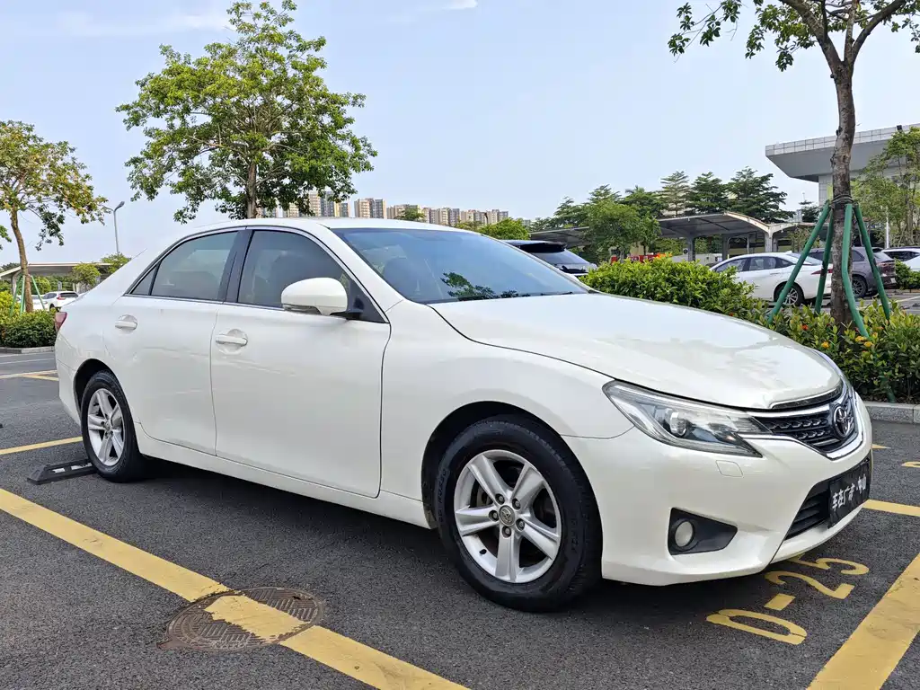Toyota Reiz 2013 2.5S