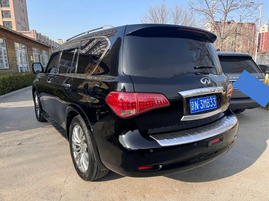 INFINITI QX80