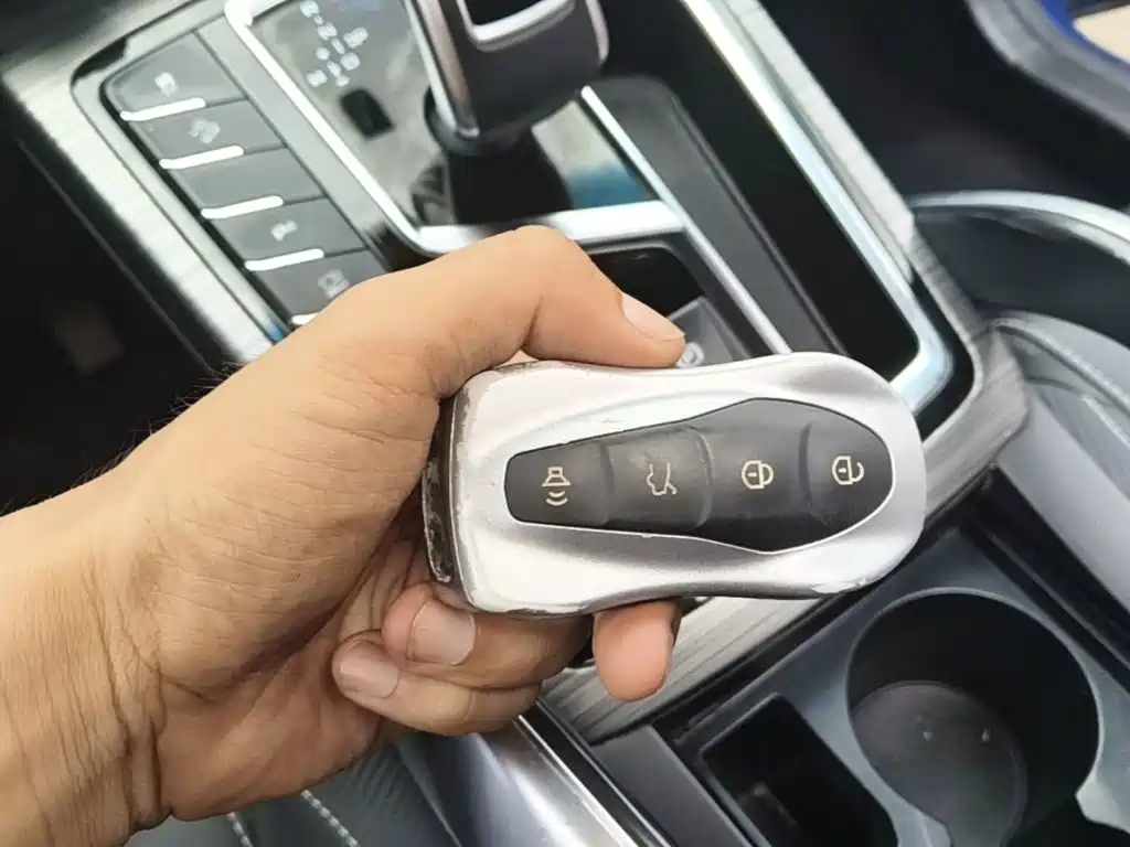 Geely Boyue — миниатюра 8