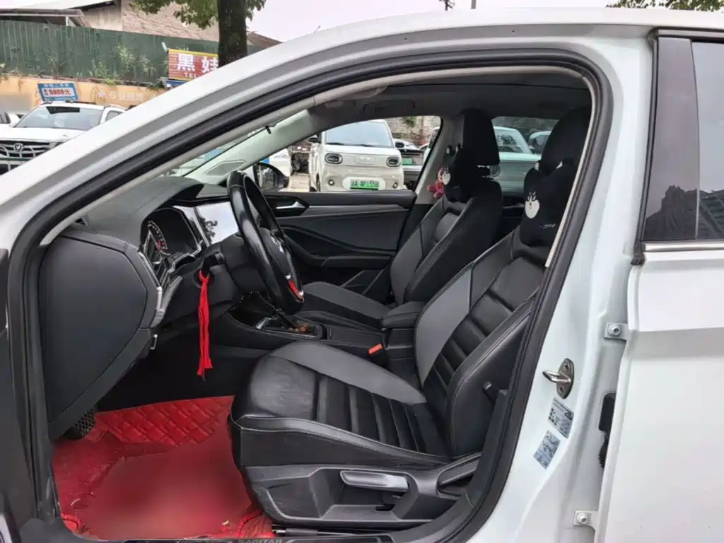 Volkswagen Sagitar — миниатюра 15