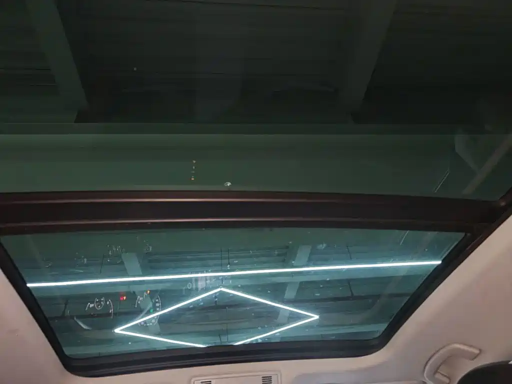 Volkswagen Sagitar — миниатюра 18