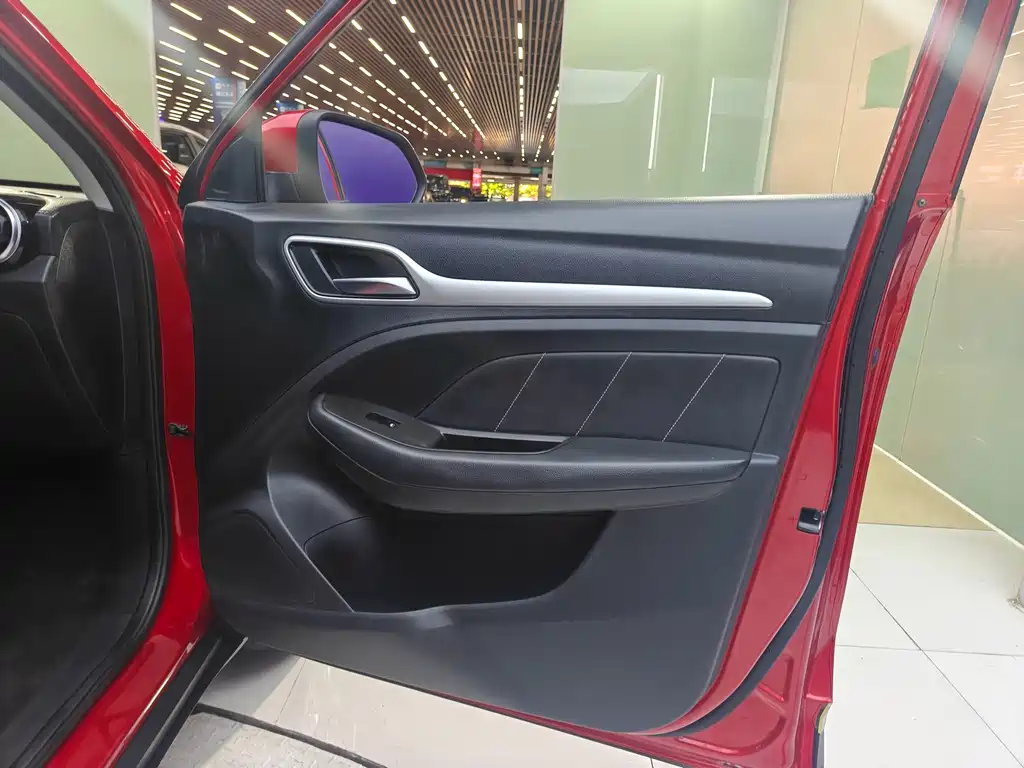MG ZS — миниатюра 8