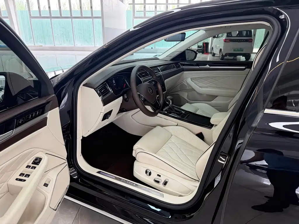 Volkswagen Phideon 2021 380TSI Luxury