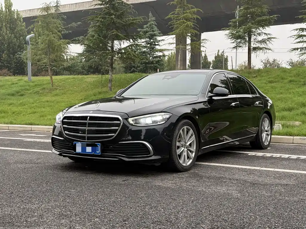 Mercedes-Benz S-Class — миниатюра 2