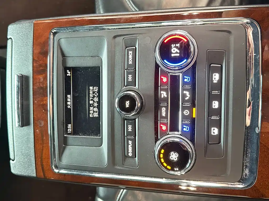Lincoln Continental — миниатюра 13