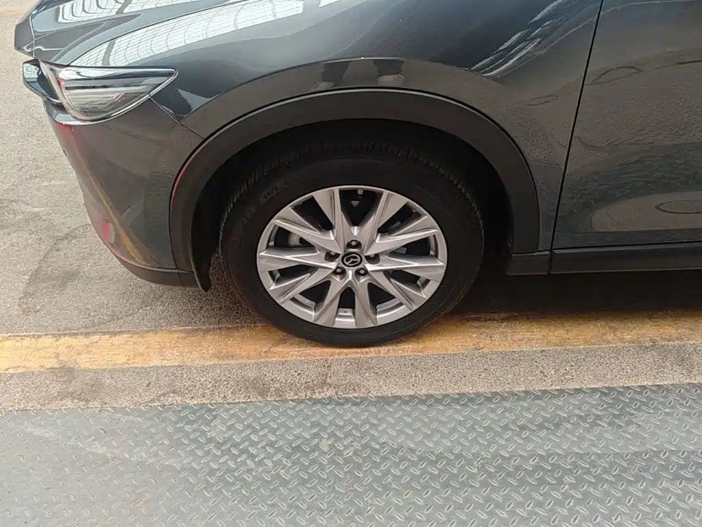 Mazda CX-8 — миниатюра 23