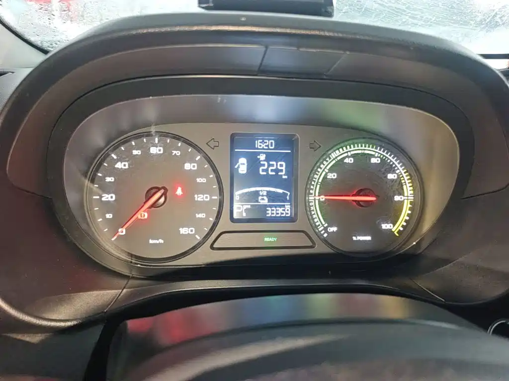 Roewe Clever — миниатюра 12