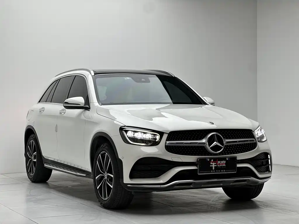 MERCEDES-BENZ GLC