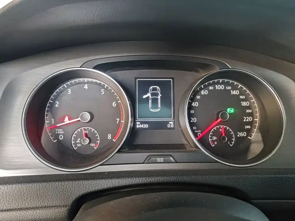 Volkswagen Golf — миниатюра 12