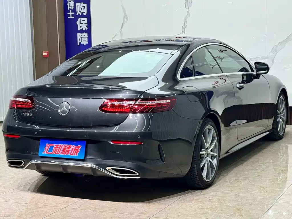 Mercedes-Benz E-Class (Import) — миниатюра 6