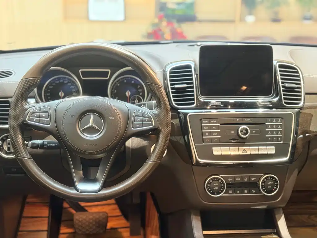 Mercedes-Benz GLS 2018 GLS 400 4MATIC
