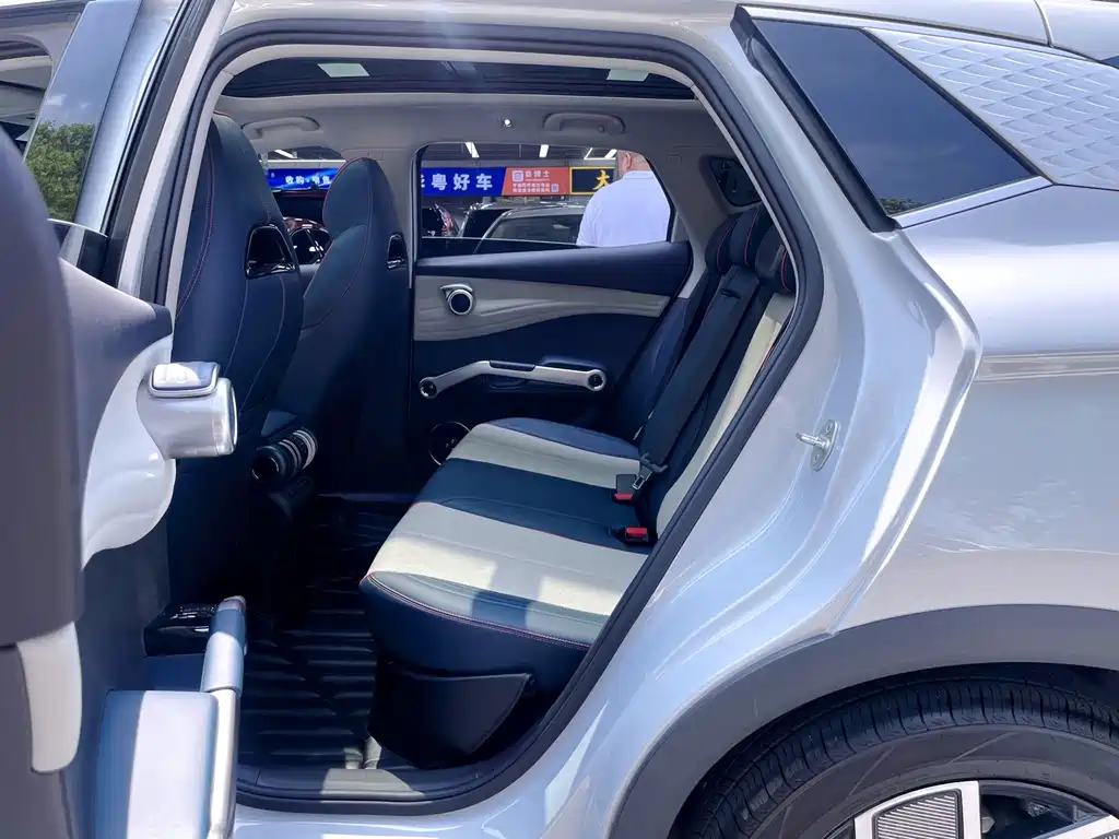 BYD Yuan Plus — миниатюра 6
