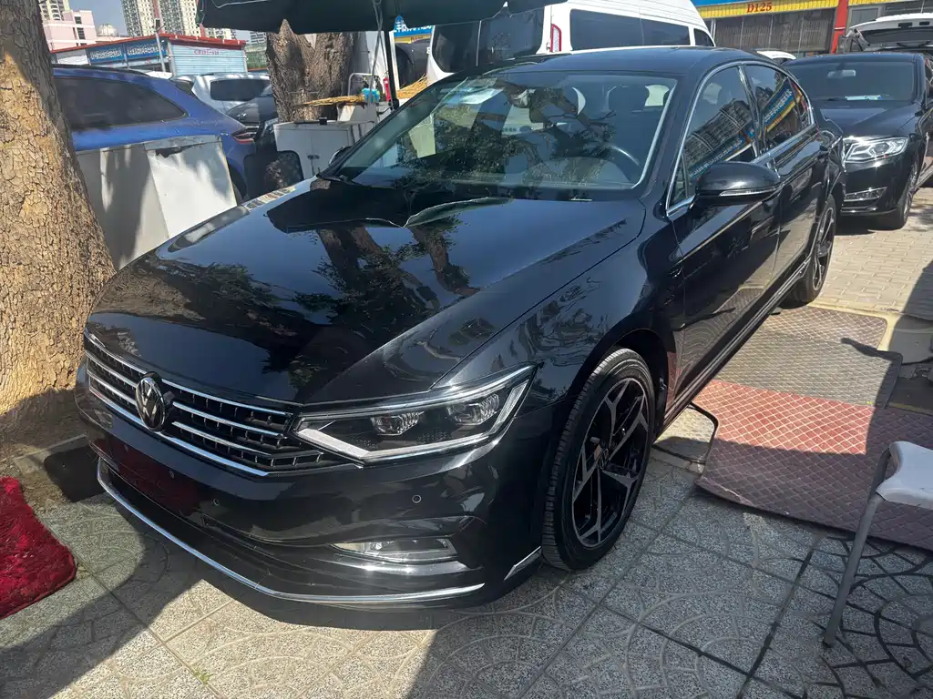 Купить Volkswagen Magotan