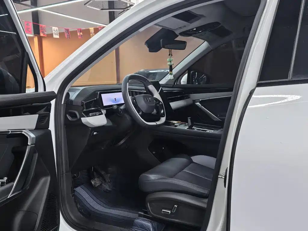 GEELY AUTOMOBILE BOYUE L