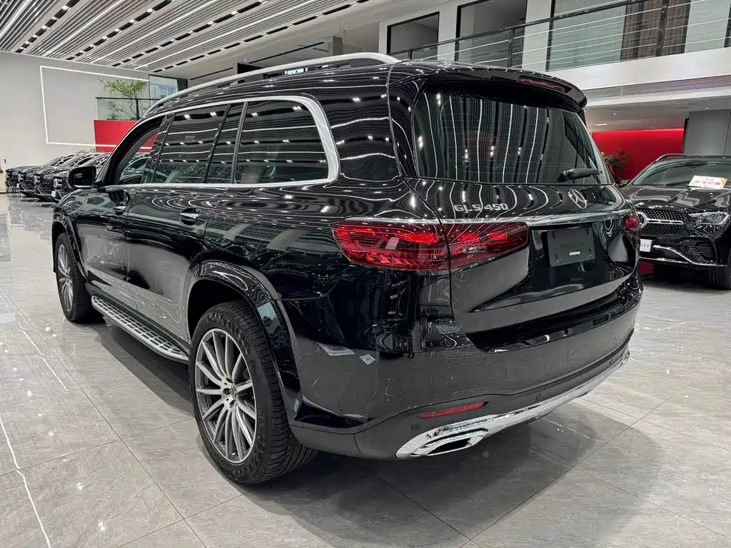 Mercedes-Benz GLS — миниатюра 30