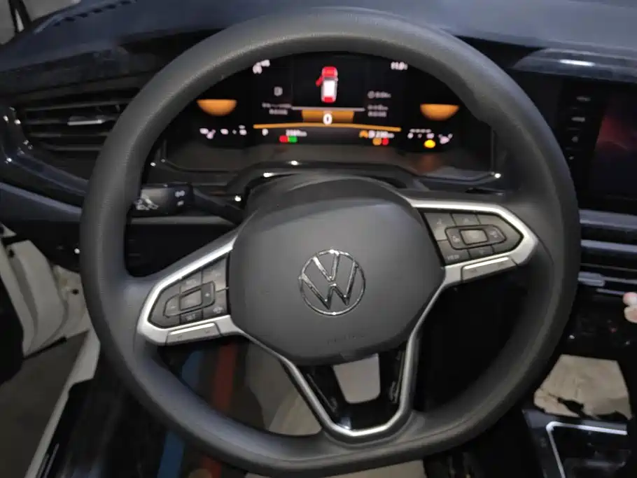 Volkswagen Lavida — миниатюра 15