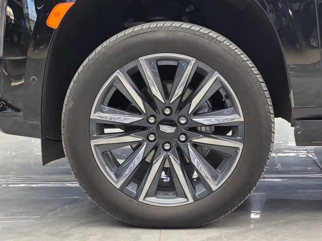 Cadillac Escalade 2024 3.0T Sport Platinum Long Wheelbase