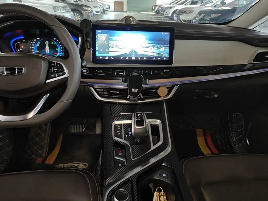 Geely Jia Ji — миниатюра 13