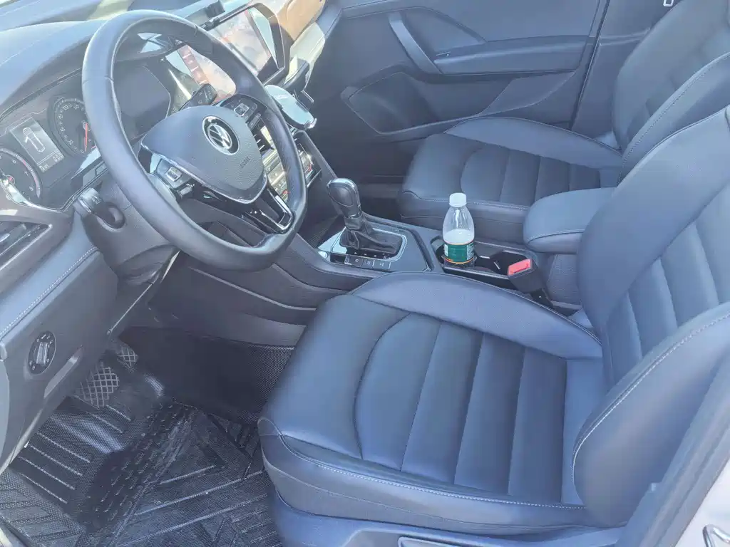 Volkswagen Tharu — миниатюра 7