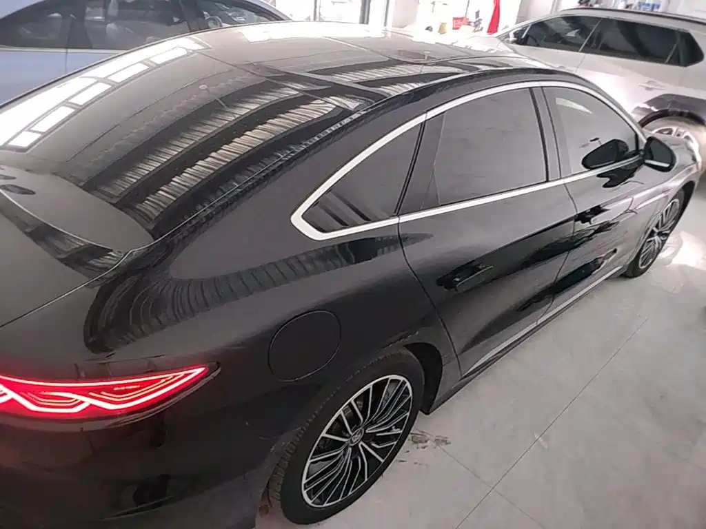 BYD Han — миниатюра 7