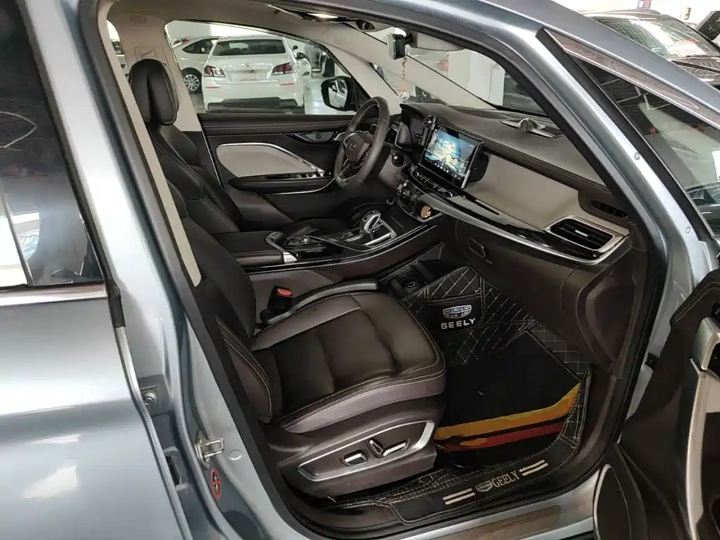 Geely Jia Ji — миниатюра 25