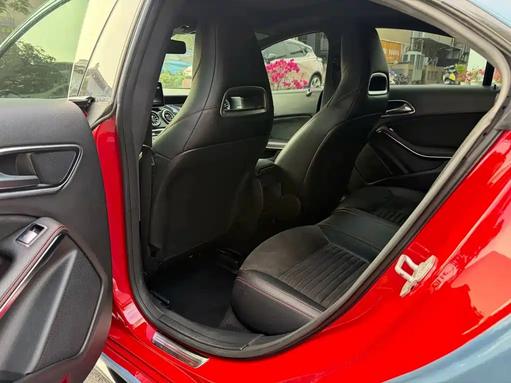 Mercedes-Benz CLA (Import) — миниатюра 5