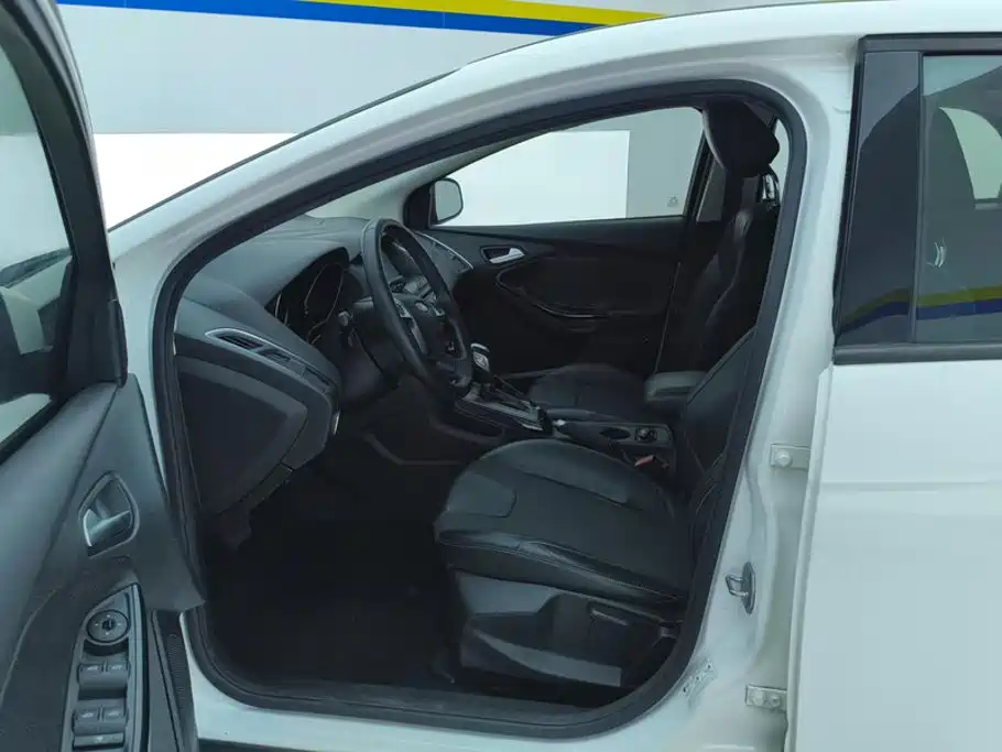 Ford Focus — миниатюра 9