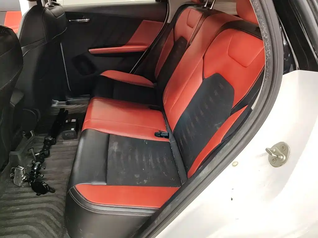 BYD e2 — миниатюра 17