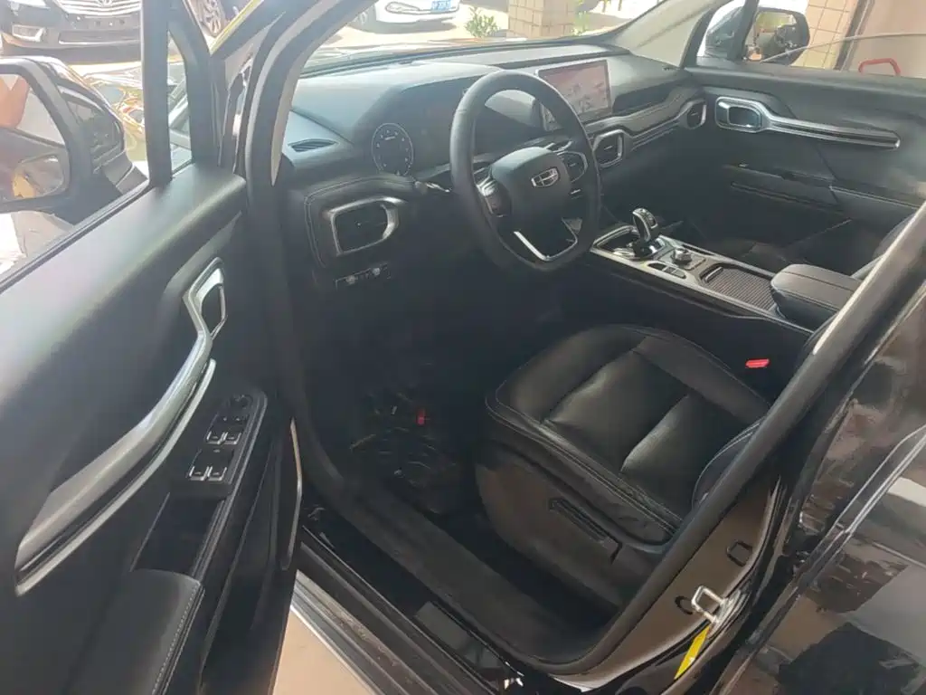 Geely Haoyue — миниатюра 16