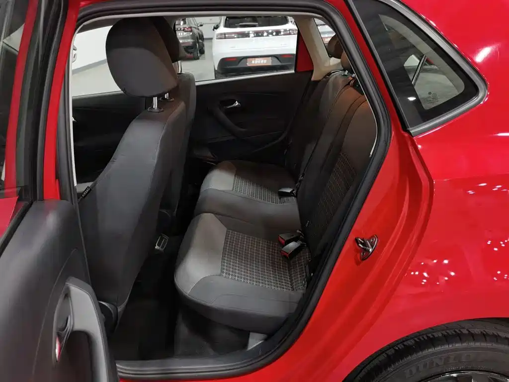 Volkswagen Polo — миниатюра 15