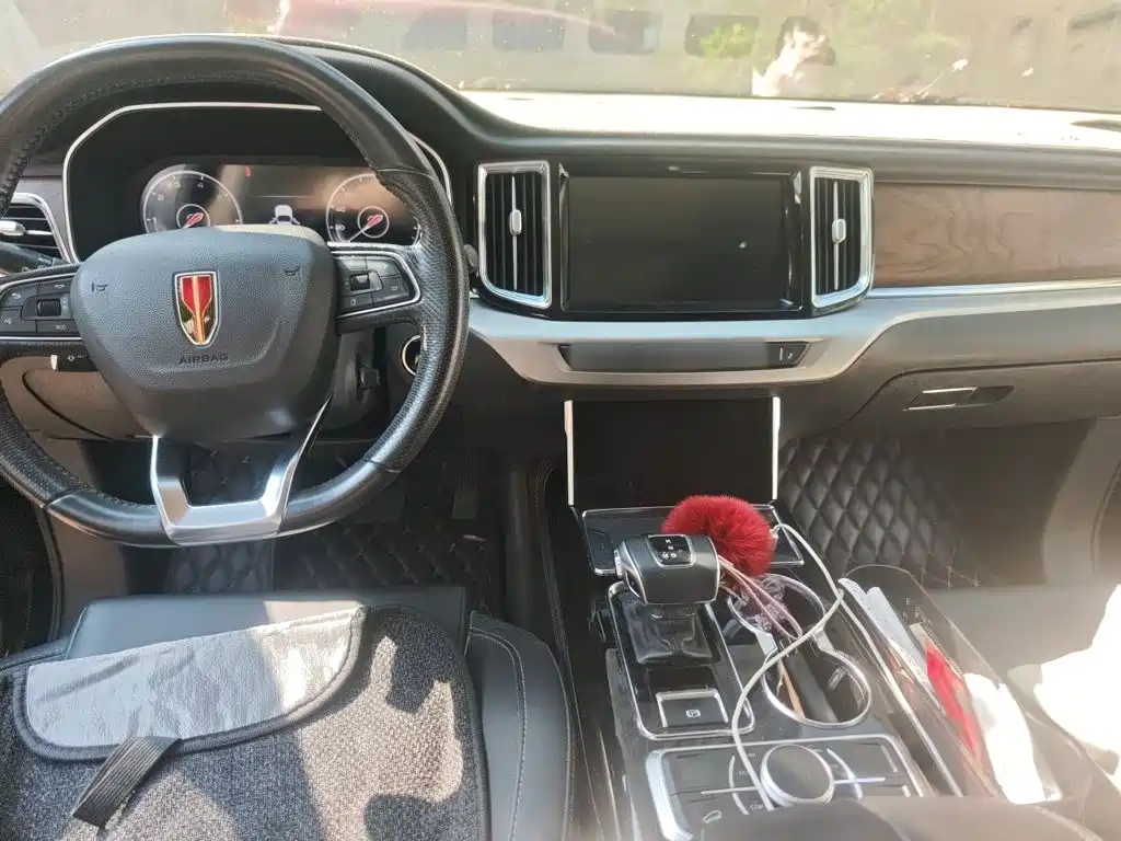 Hongqi Hongqi HS7 — миниатюра 13