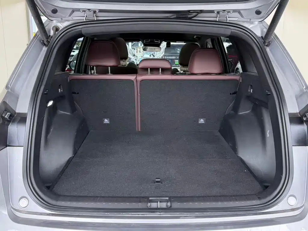 Geely Xingyue L — миниатюра 13