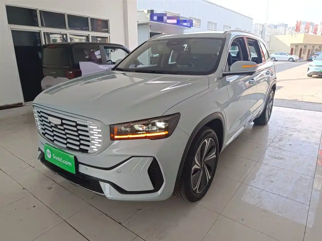 Geely Xingyue L 2023