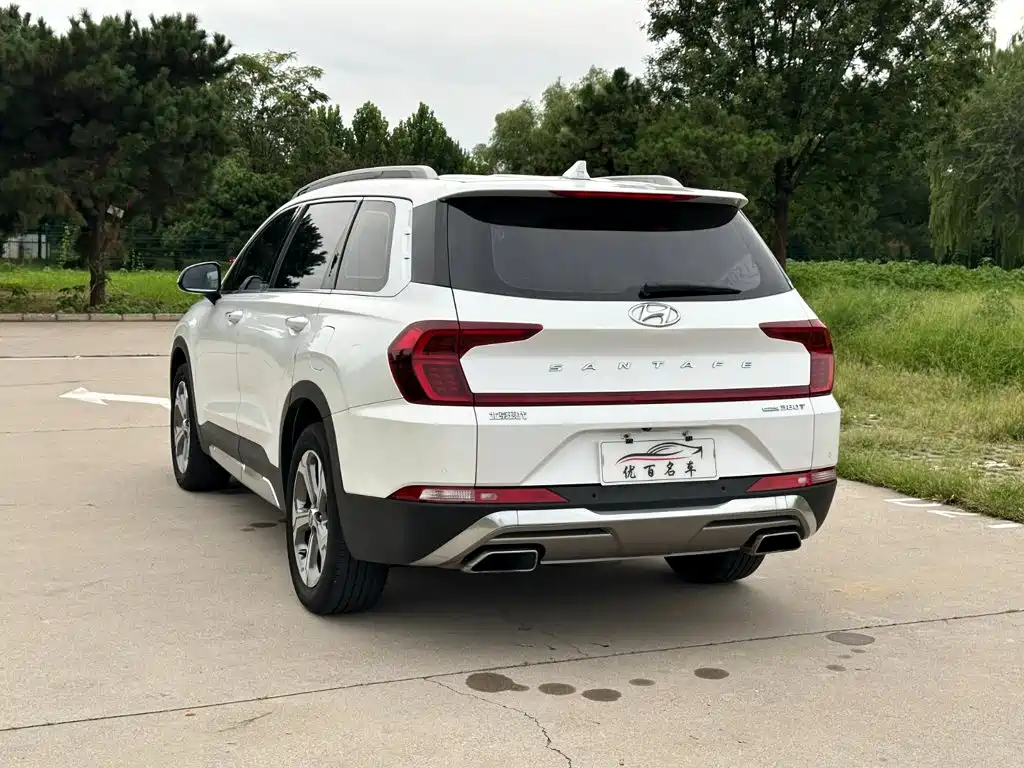 Hyundai Santa Fe — миниатюра 4