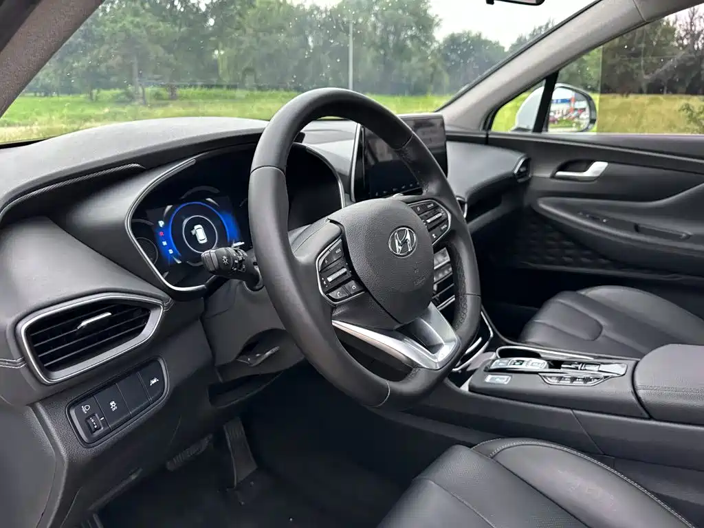 Hyundai Santa Fe — миниатюра 14