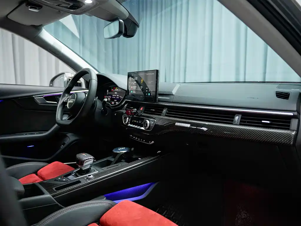 Audi A4L — миниатюра 13