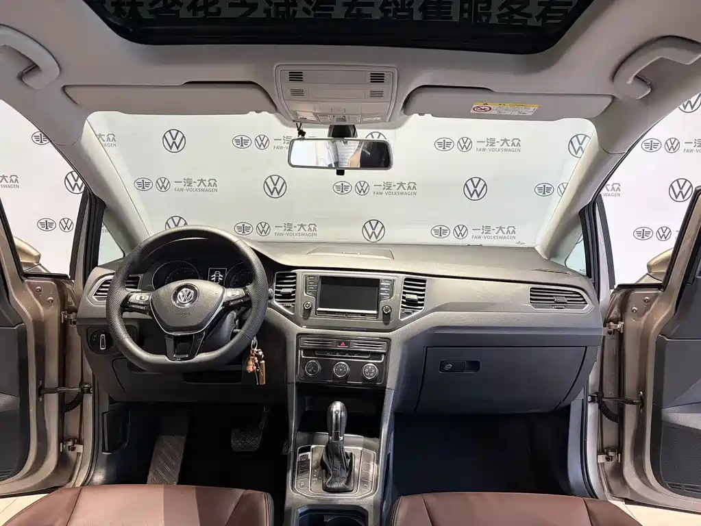 Volkswagen Golf Sportsvan — миниатюра 14