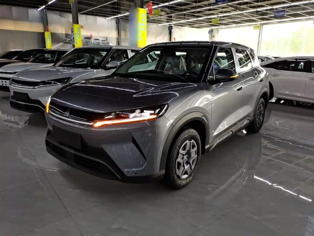 BYD Yuan Up UP 2025 301KM