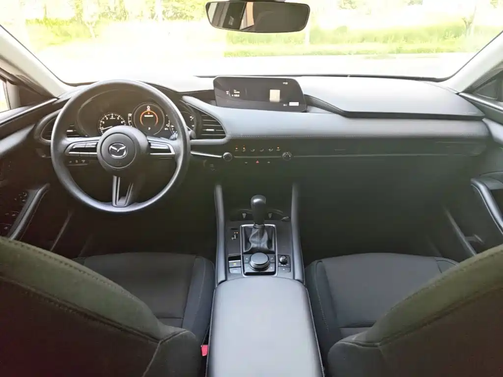 Mazda 3 Axela — миниатюра 10