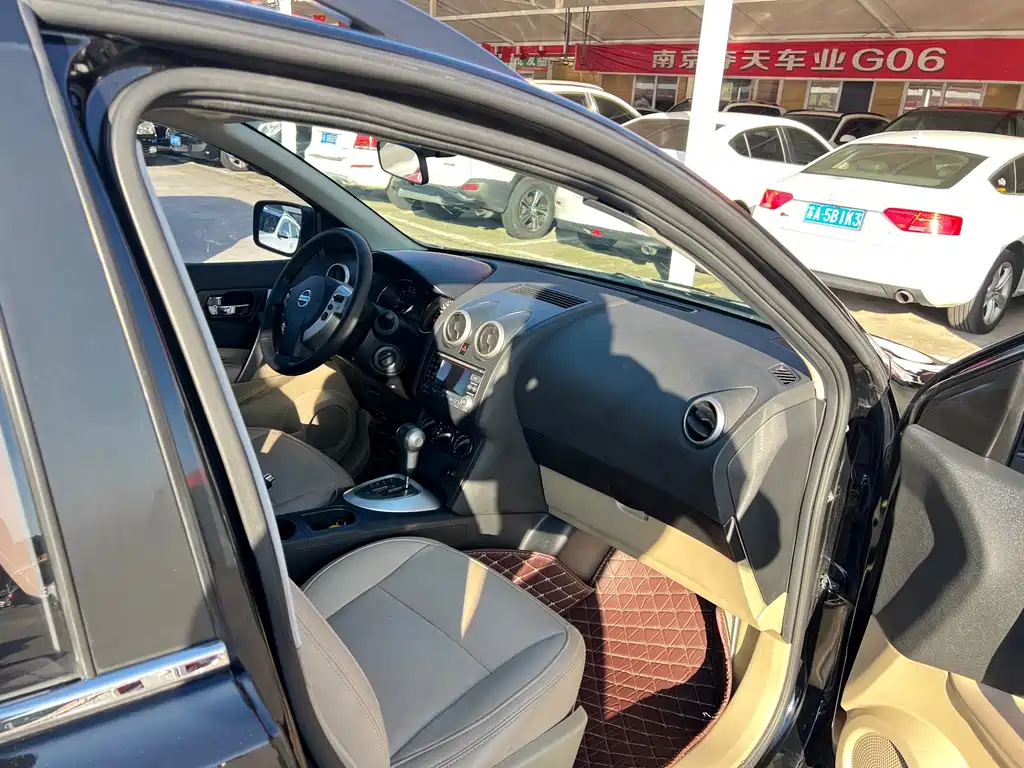 Nissan Qashqai — миниатюра 16
